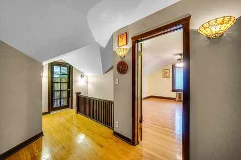 9553 South Hamilton Avenue Chicago IL 60643
