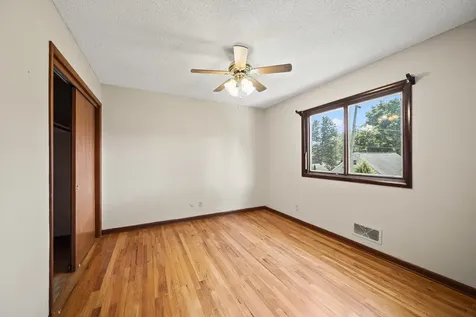 2009 53RD Street Moline IL 61265
