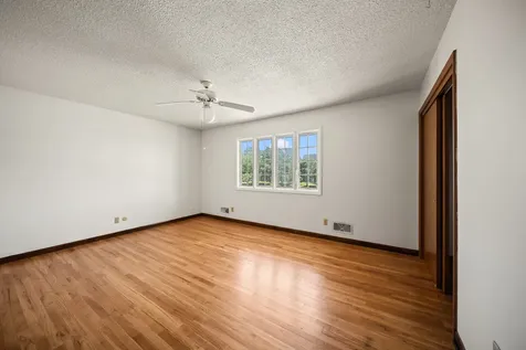 2009 53RD Street Moline IL 61265