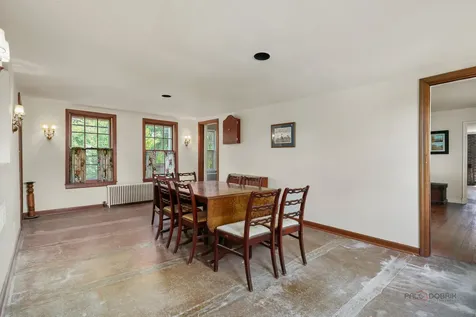 30128 North Saint Marys Road Libertyville IL 60048