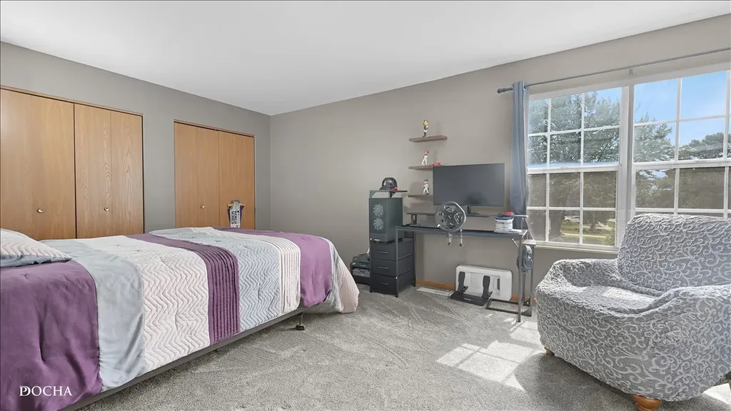 1440 Foxcroft Drive Aurora IL 60506