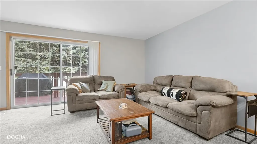 1440 Foxcroft Drive Aurora IL 60506