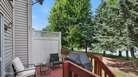 1440 Foxcroft Drive Aurora IL 60506