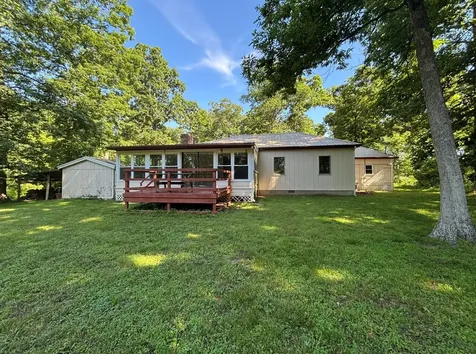 4248 Church Road Salem IL 62881