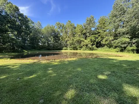 4248 Church Road Salem IL 62881