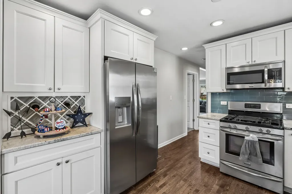 7738 West Clarence Avenue Chicago IL 60631