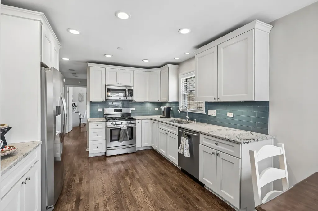 7738 West Clarence Avenue Chicago IL 60631