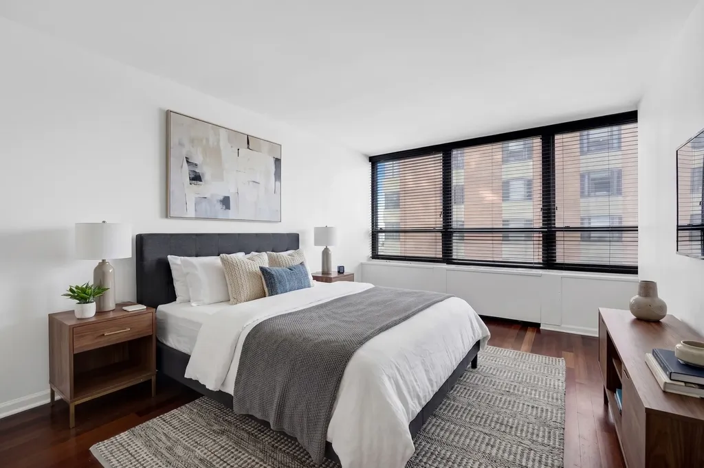 222 East Pearson Street Chicago IL 60611