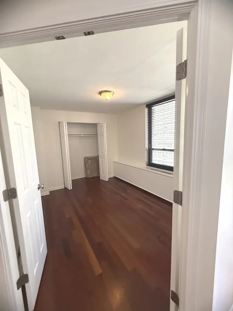 222 East Pearson Street Chicago IL 60611