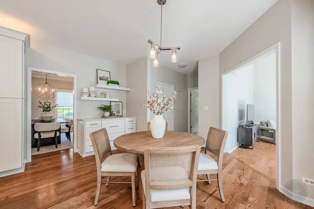 259 Millcreek Lane Naperville IL 60540