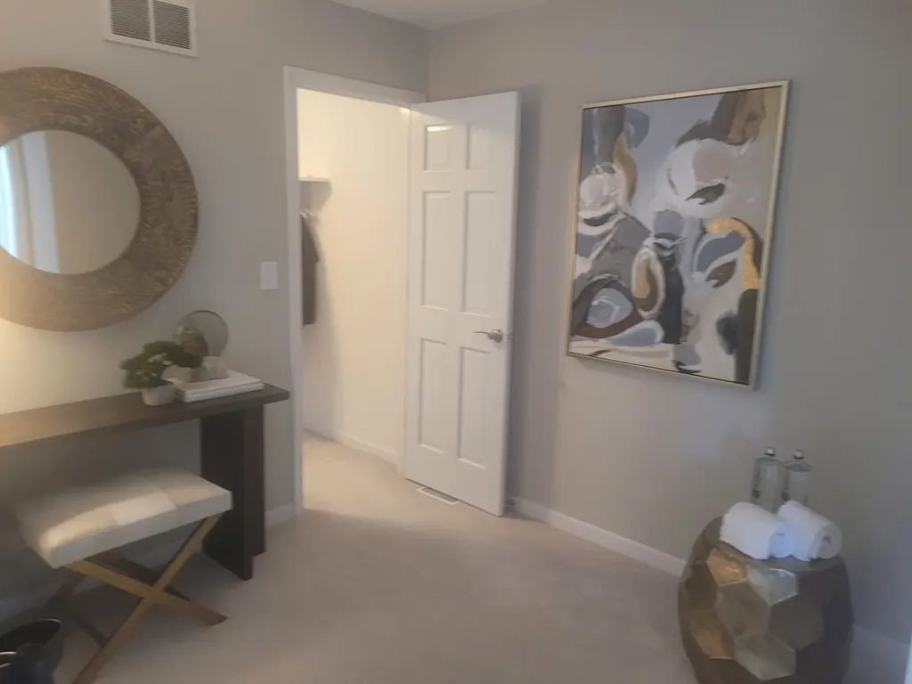 259 Millcreek Lane Naperville IL 60540