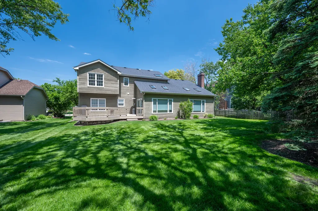 259 Millcreek Lane Naperville IL 60540