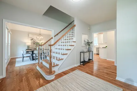 259 Millcreek Lane Naperville IL 60540