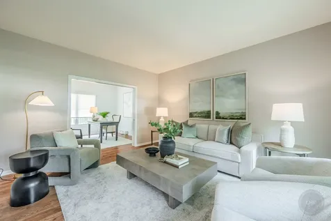 259 Millcreek Lane Naperville IL 60540