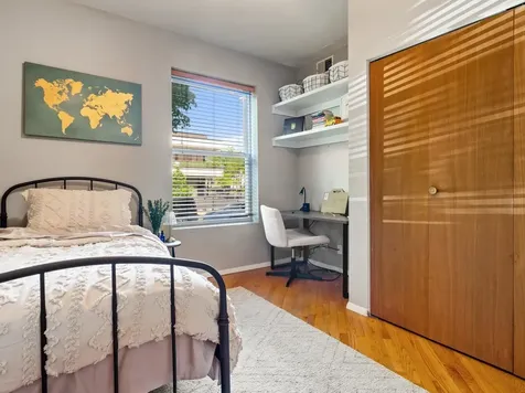 3951 North St Louis Avenue Chicago IL 60618