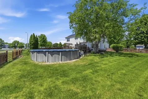 791 Brookline Street South Elgin IL 60177