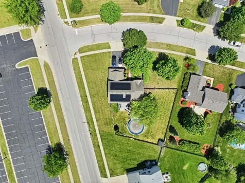 791 Brookline Street South Elgin IL 60177