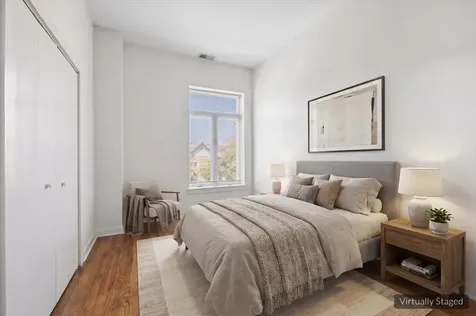 6417 South Minerva Avenue Chicago IL 60637