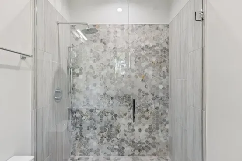 1744 Walnut Circle Northbrook IL 60062