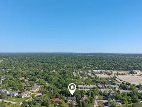 1744 Walnut Circle Northbrook IL 60062