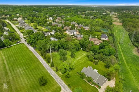 10s641 South Garfield Avenue Burr Ridge IL 60527