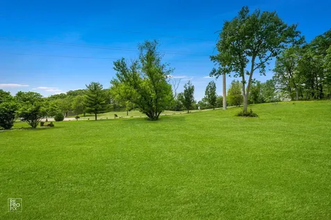 10s641 South Garfield Avenue Burr Ridge IL 60527