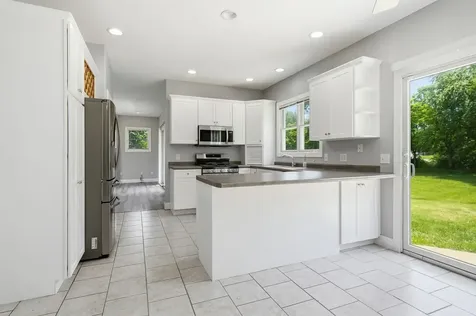 9821 Gabriel Drive Bloomington IL 61705