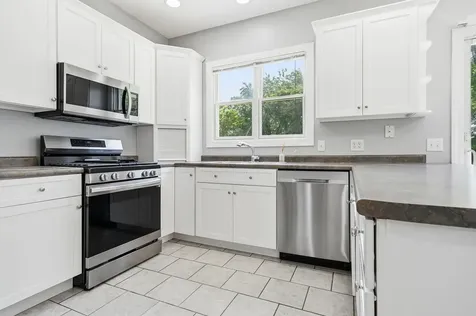 9821 Gabriel Drive Bloomington IL 61705