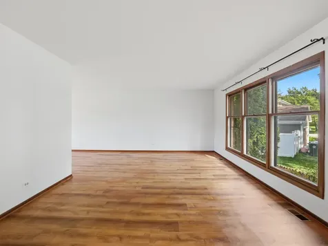 1191 Ivy Court Bartlett IL 60103
