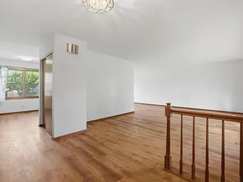 1191 Ivy Court Bartlett IL 60103