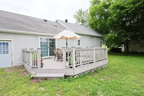 230 Fairfax Street Carlyle IL 62231