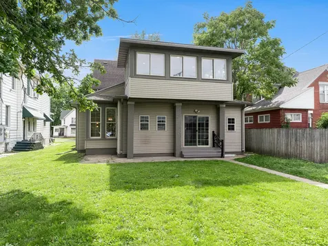 608 2ND Avenue Sterling IL 61081