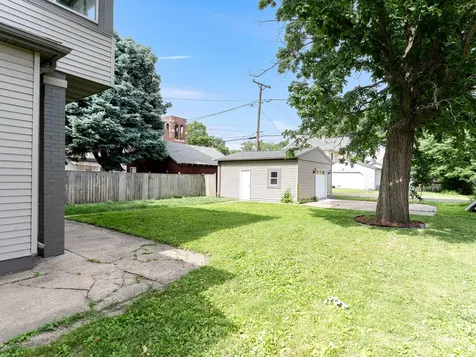 608 2ND Avenue Sterling IL 61081
