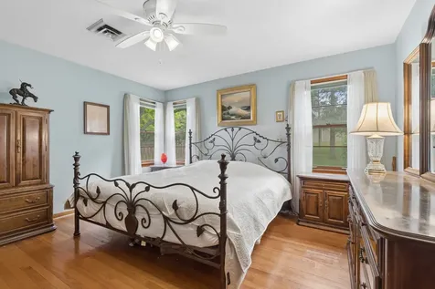 3607 West Clover Avenue Mchenry IL 60050