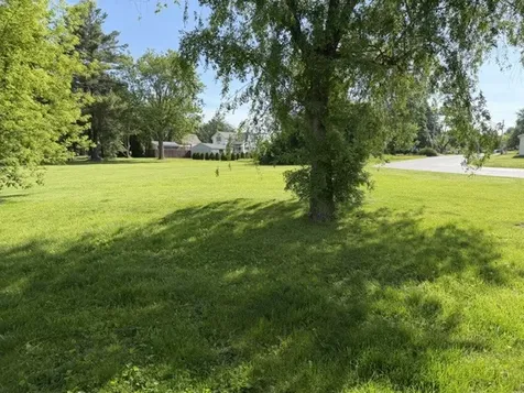 172 Oak Drive Dekalb IL 60115