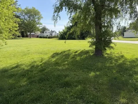 172 Oak Drive Dekalb IL 60115
