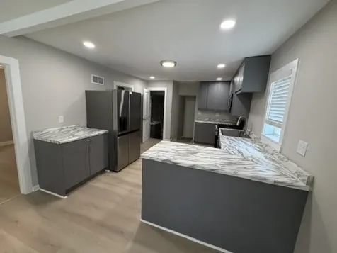 172 Oak Drive Dekalb IL 60115