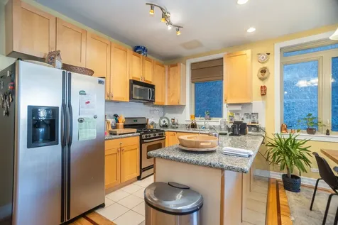 2645 West Haddon Avenue Chicago IL 60622