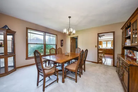 136 Hamlet Street Batavia IL 60510