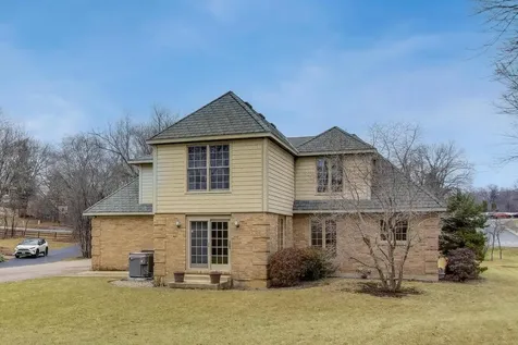 36W787 Red Haw Lane St. Charles IL 60174
