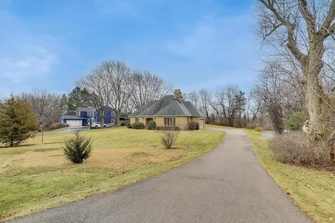 36W787 Red Haw Lane St. Charles IL 60174