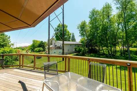 19866 Lakewood Drive Bloomington IL 61705