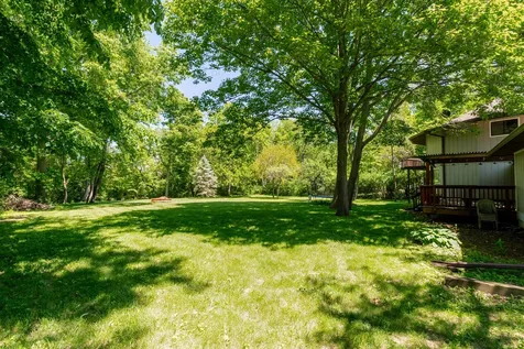 19866 Lakewood Drive Bloomington IL 61705