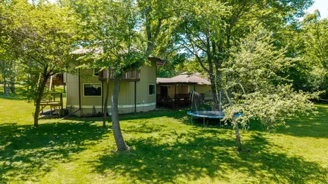 19866 Lakewood Drive Bloomington IL 61705