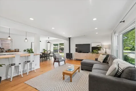 701 Laporte Avenue Wilmette IL 60091
