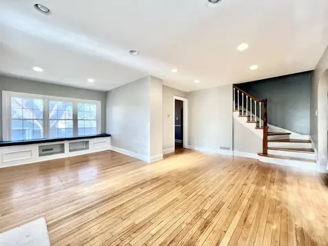 9210 South Trumbull Avenue Evergreen Park IL 60805