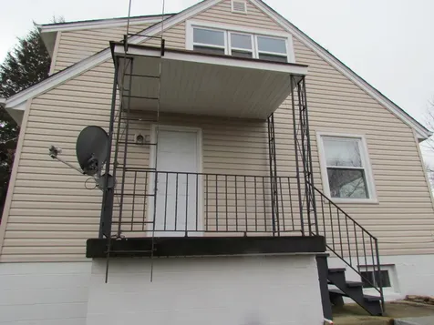 28W625 Lester Street West Chicago IL 60185