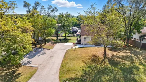28W625 Lester Street West Chicago IL 60185