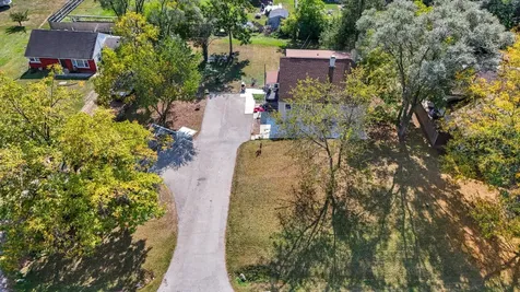 28W625 Lester Street West Chicago IL 60185