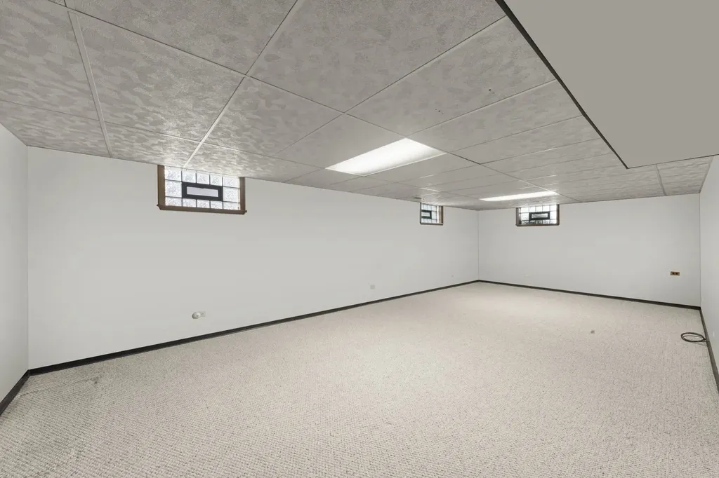8831 Maple Avenue Orland Park IL 60462